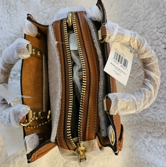 🎀Authentic Coach Rogue 20 With Braid. Pebble Leather/Brass/Burnished Amber✨️ - Picture 11 of 16